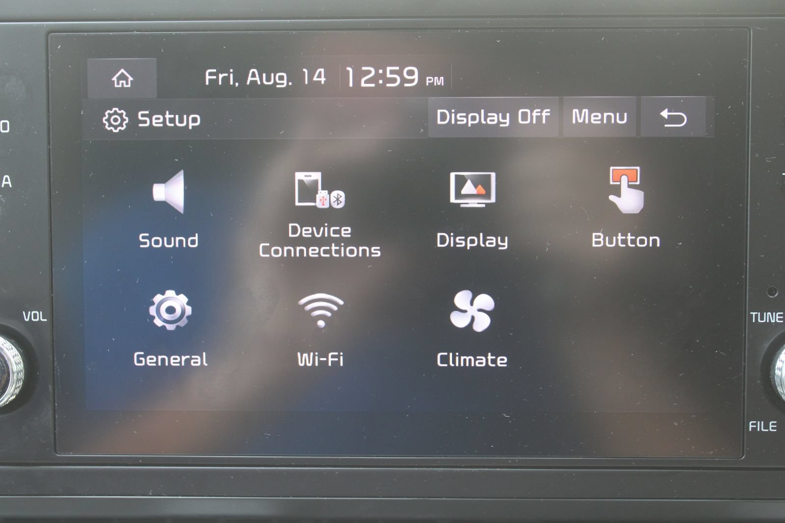 Used 2024 Kia Carnival LX FWD image 52