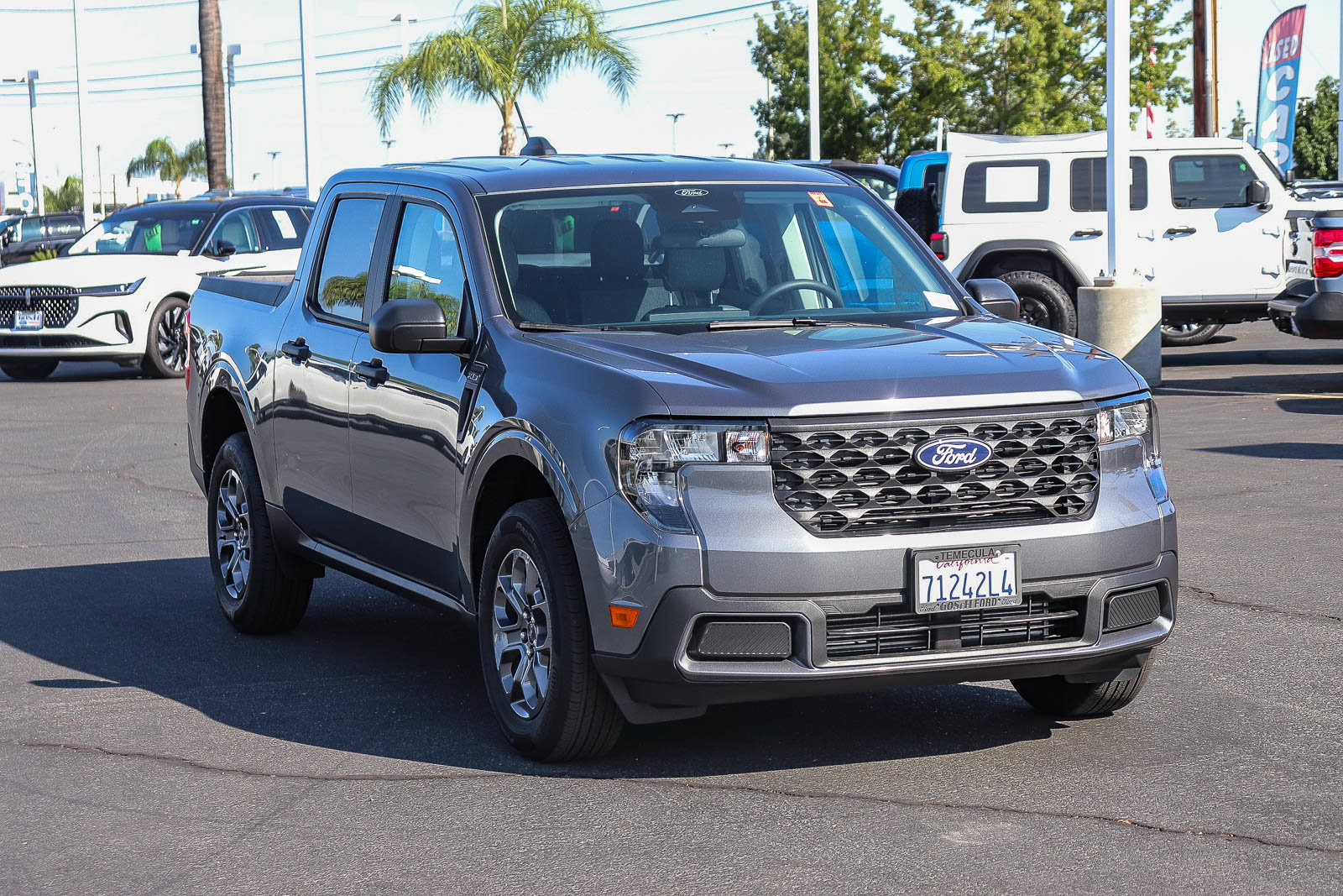 Used 2026 Ford Maverick XLT AWD/4WD image 3