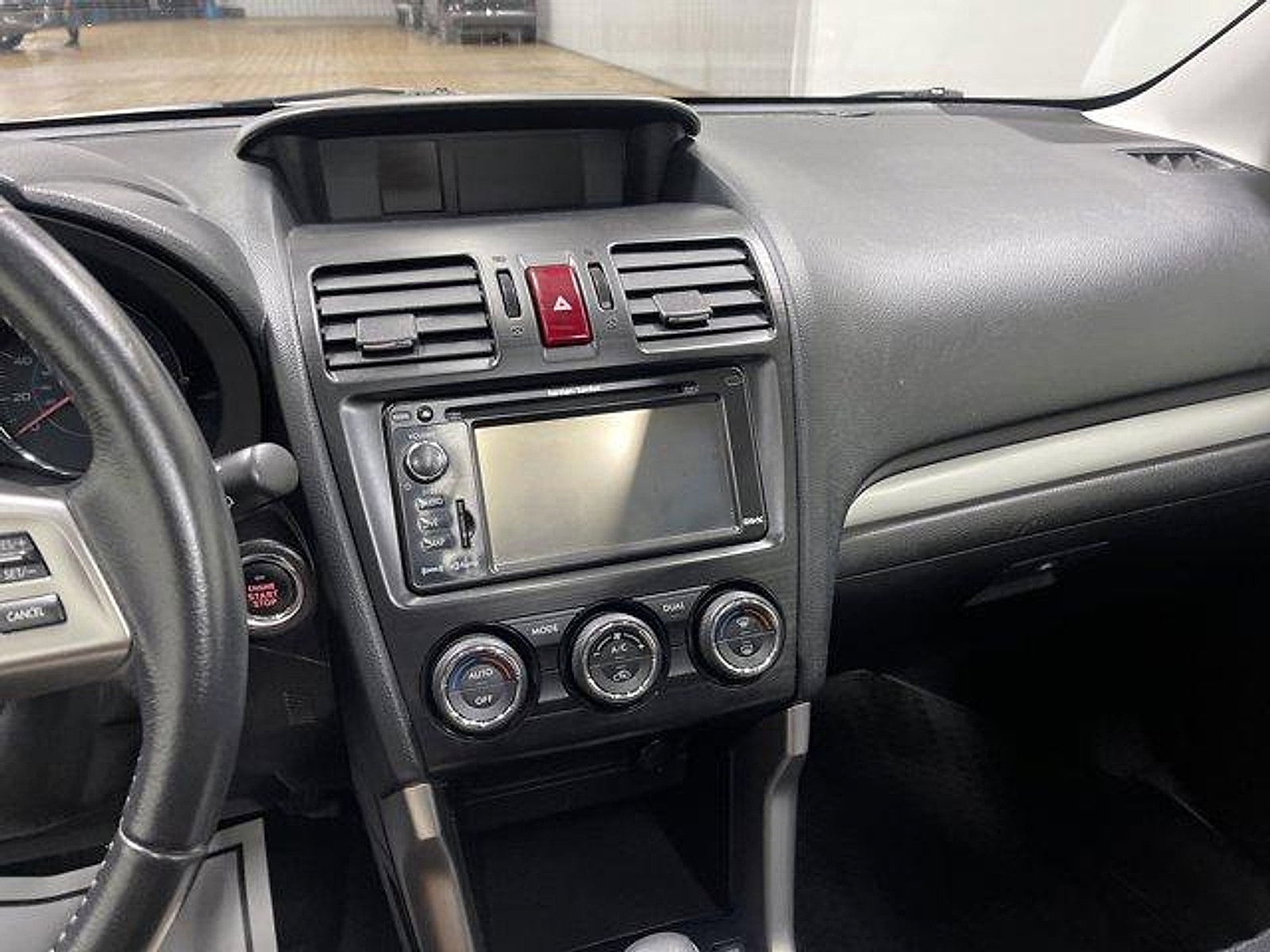 Used 2014 Subaru Forester 2.5i Touring AWD/4WD image 23