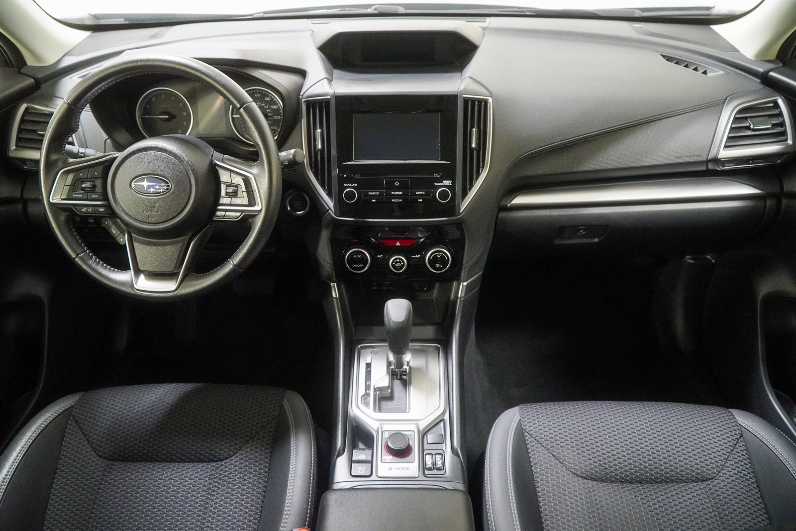 Used 2023 Subaru Forester Premium image 23