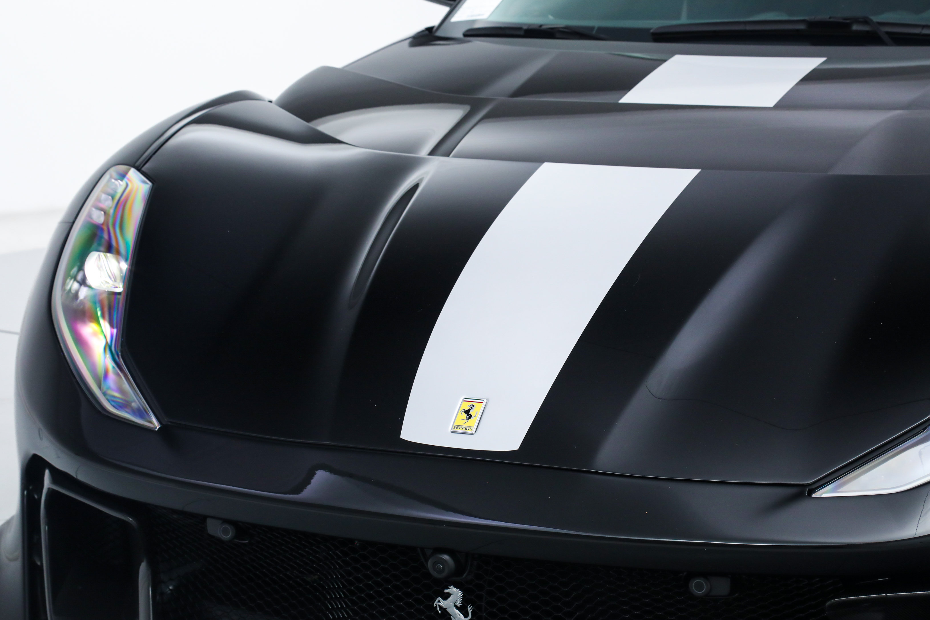 Certified 2022 Ferrari 812 Competizione RWD image 14