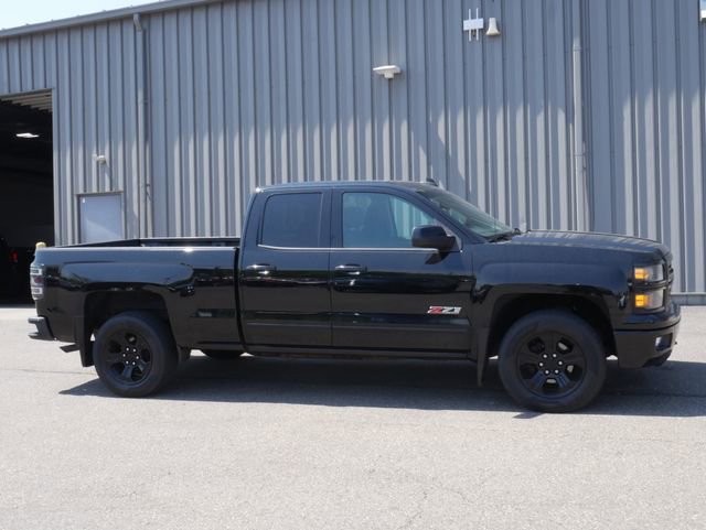 Used 2015 Chevrolet Silverado 1500 LT w/ Midnight Edition AWD/4WD image 6