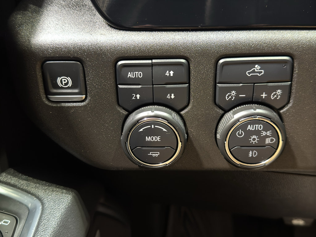 Used 2025 Chevrolet Silverado 1500 RST w/ Convenience Package II AWD/4WD image 36