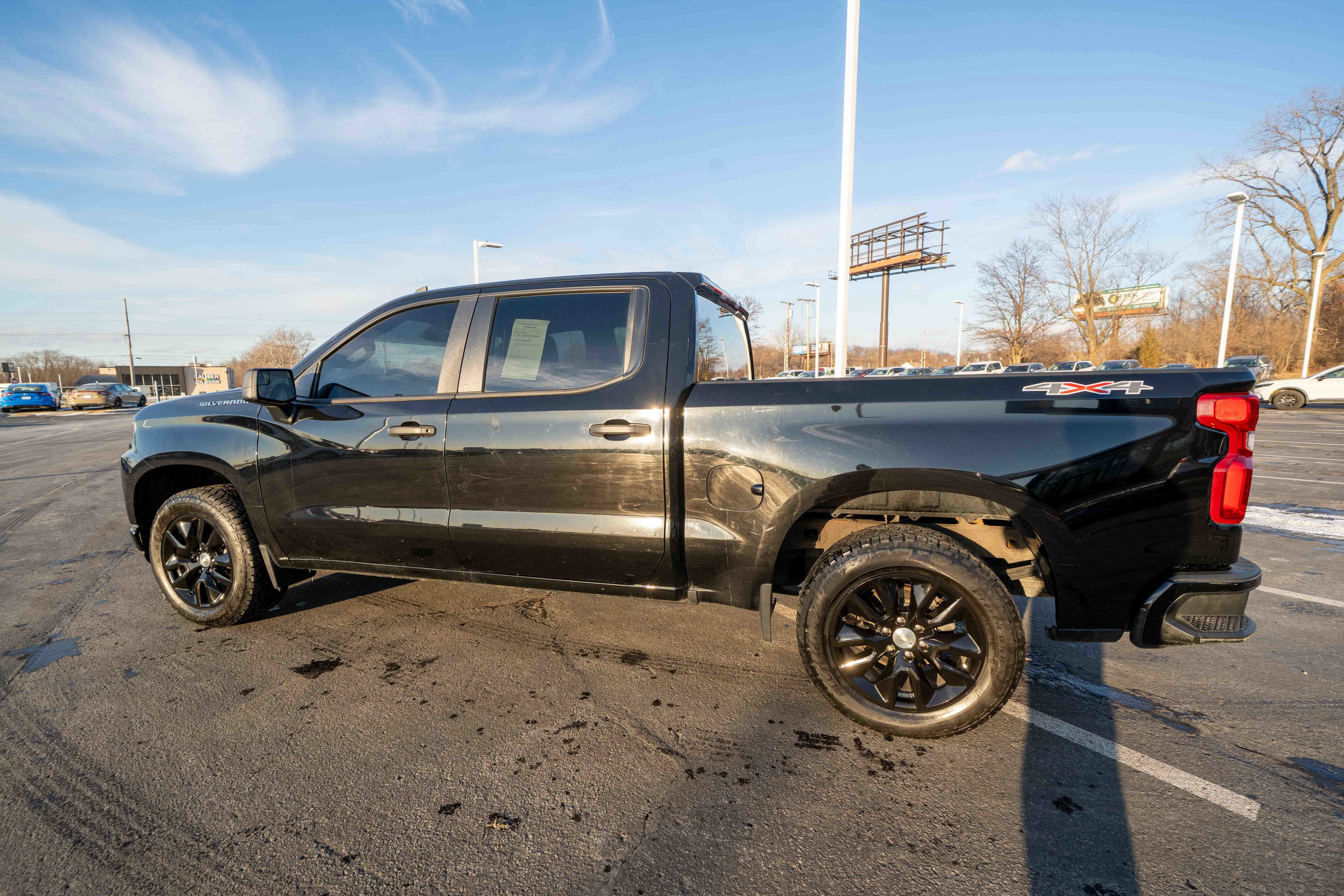 Used 2022 Chevrolet Silverado 1500 Custom image 4