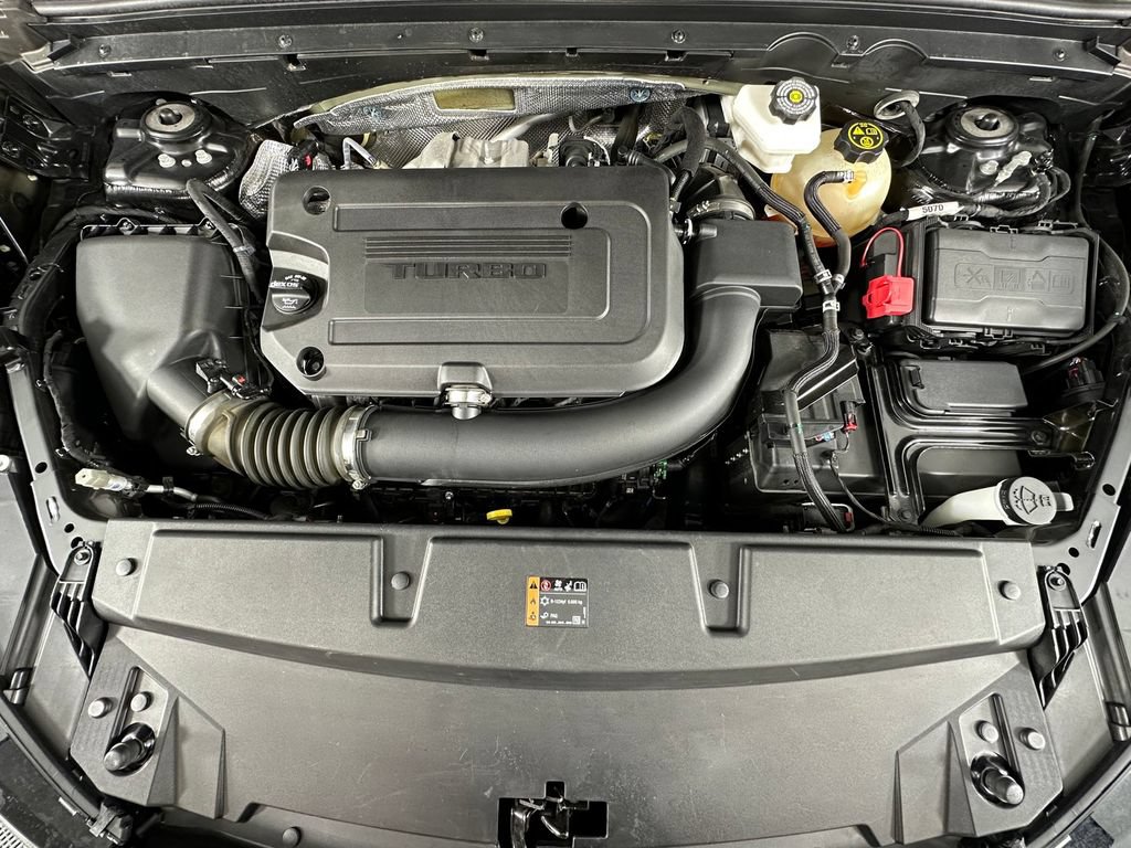 Used 2023 Buick Envision Essence FWD image 40