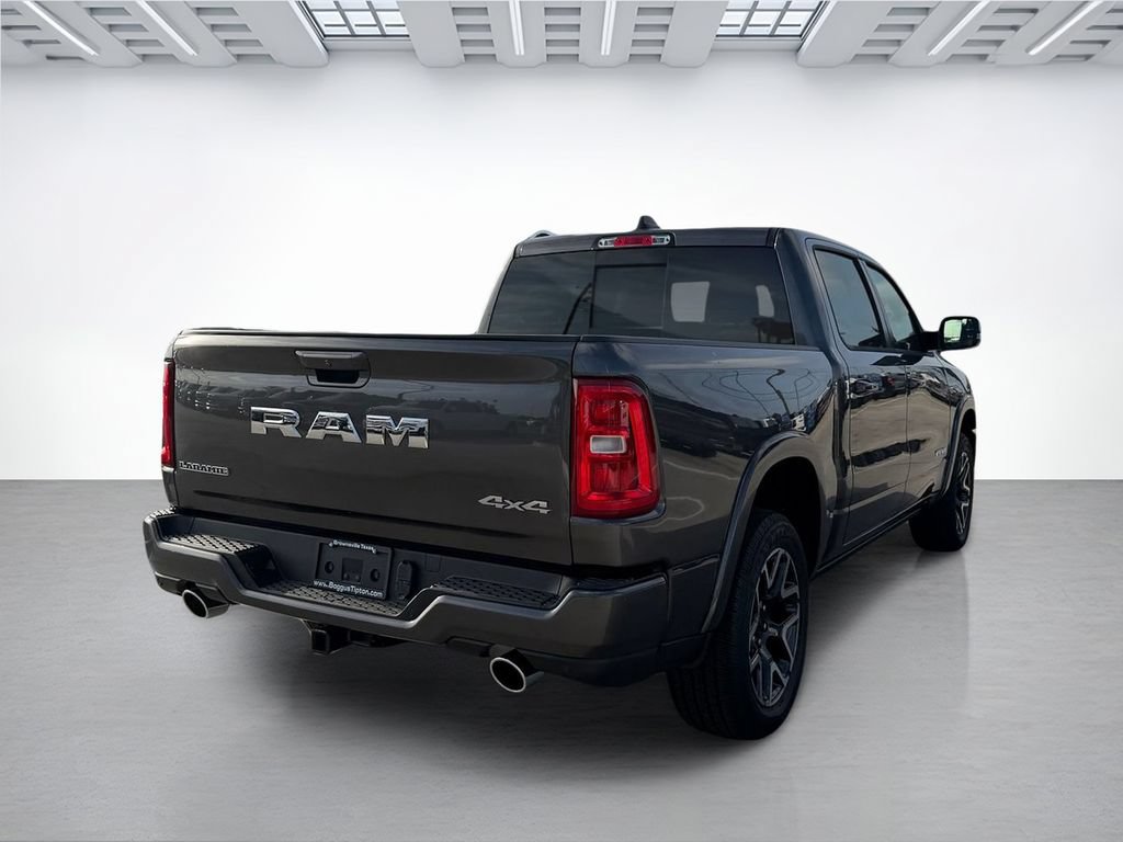New 2026 RAM 1500 Laramie AWD/4WD image 3