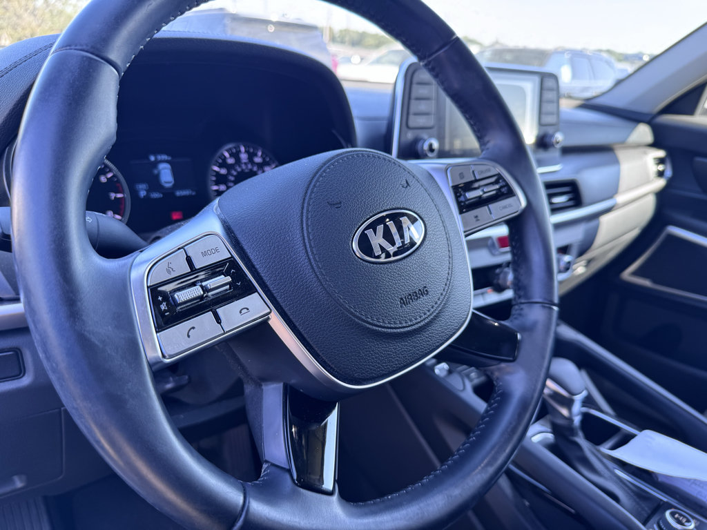 Used 2020 Kia Telluride S w/ S 8 Passenger Seating Package AWD/4WD image 15