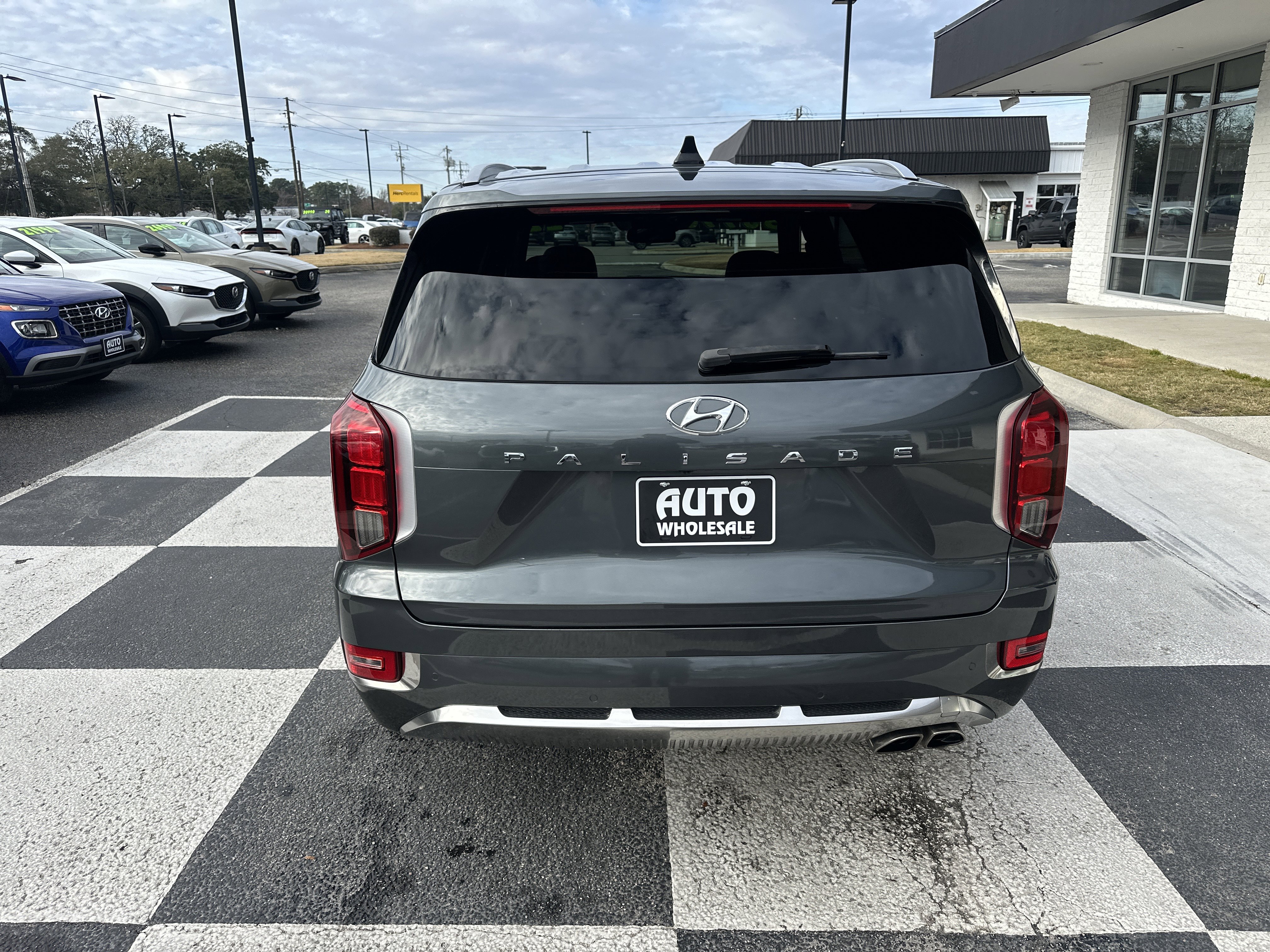 Used 2022 Hyundai Palisade Calligraphy image 4