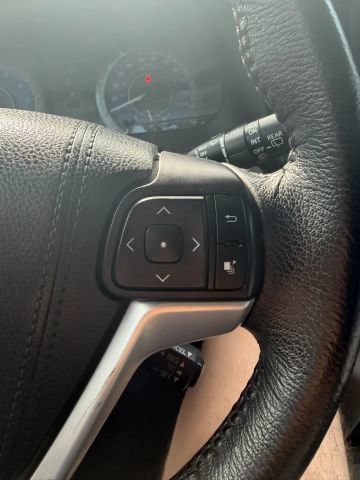 Used 2017 Toyota Sienna XLE w/ XLE Navigation Package FWD image 21