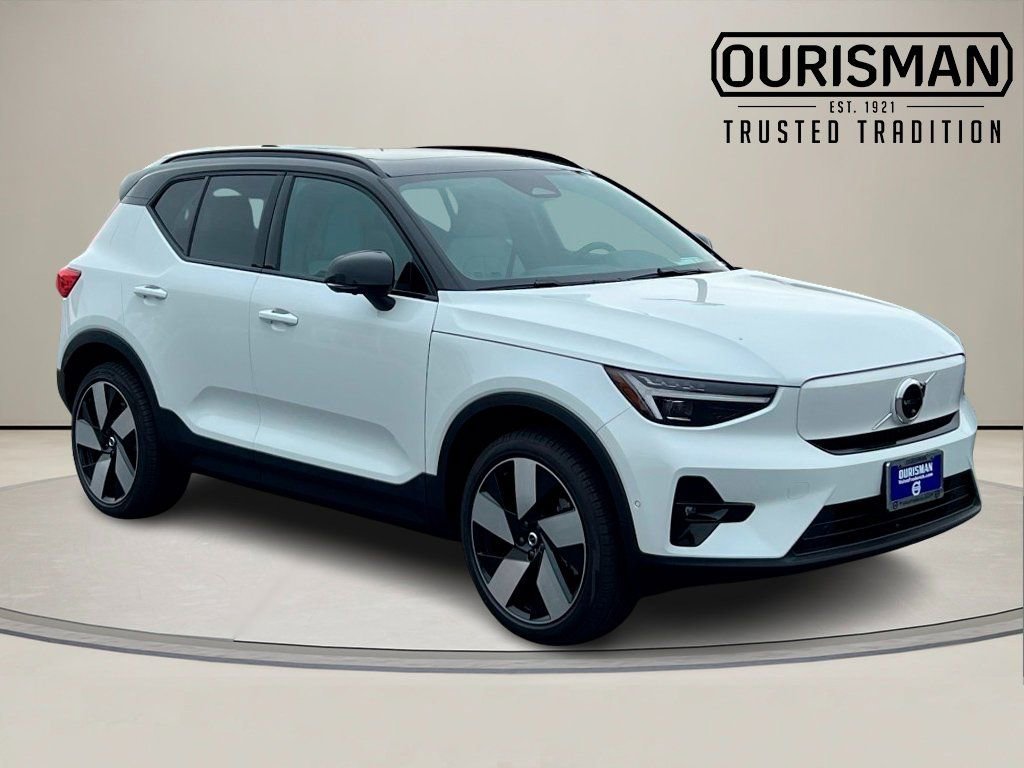 New 2026 Volvo EX40 Plus w/ Climate Package