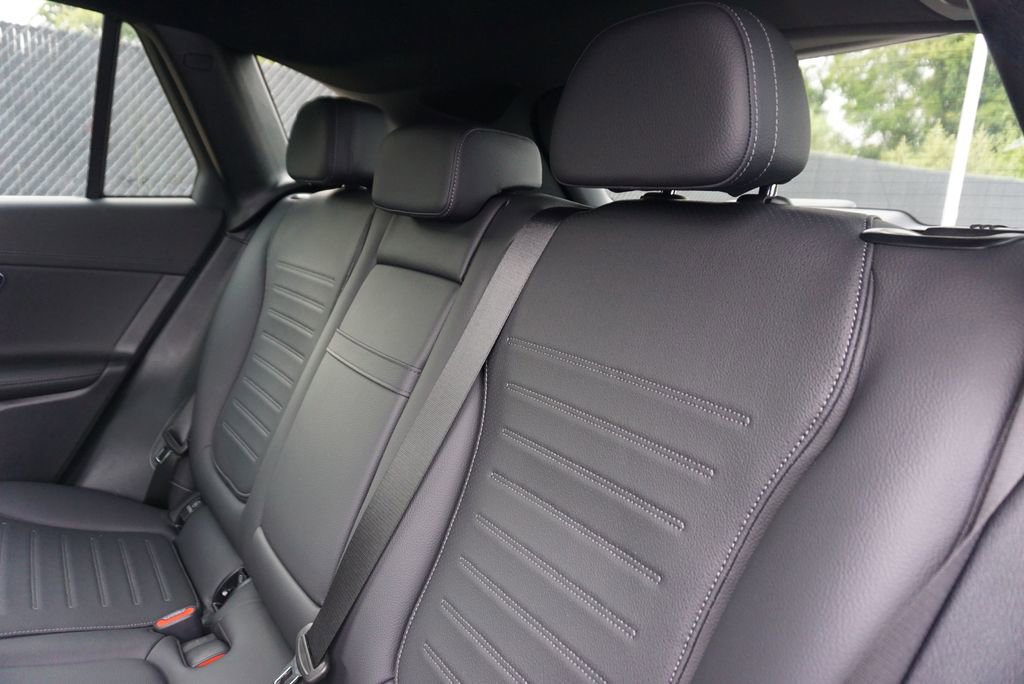 Certified 2025 Mercedes-Benz GLC 300 GLC 300 image 47