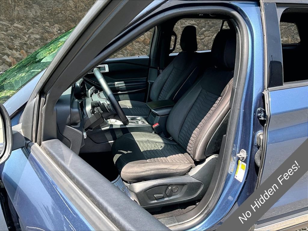 Used 2020 Ford Explorer XLT w/ Comfort Package AWD/4WD image 22