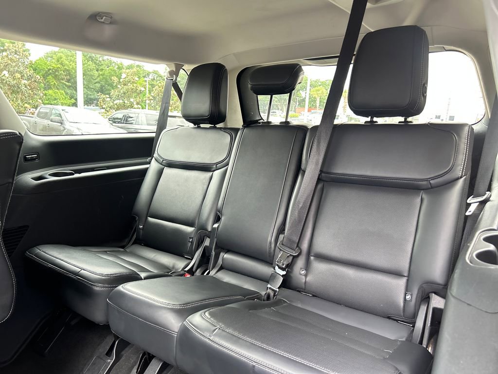 Used 2025 Ford Expedition Max Platinum AWD/4WD image 15
