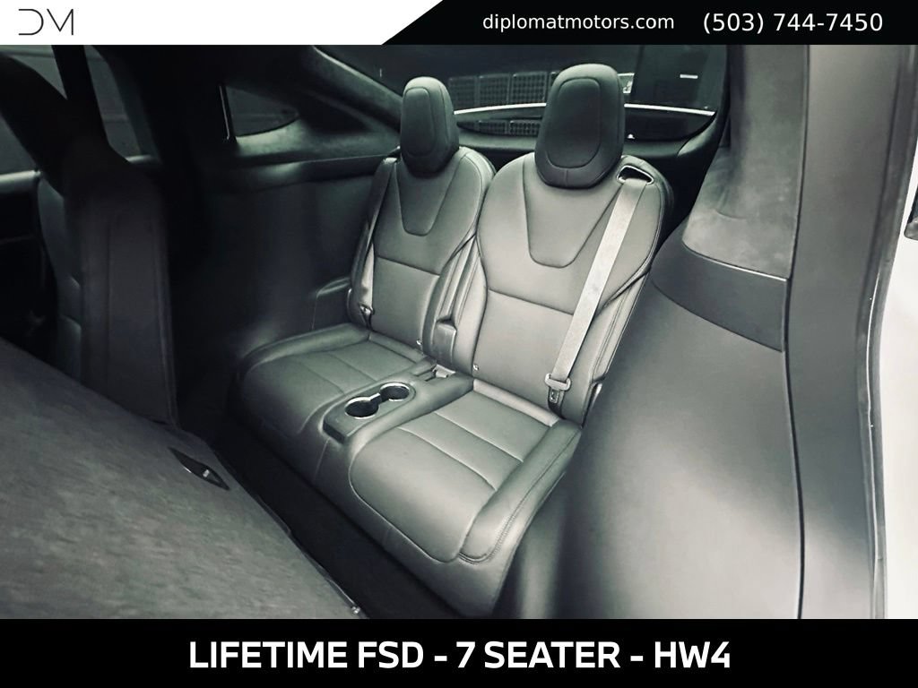 Used 2025 Tesla Model X AWD/4WD image 26