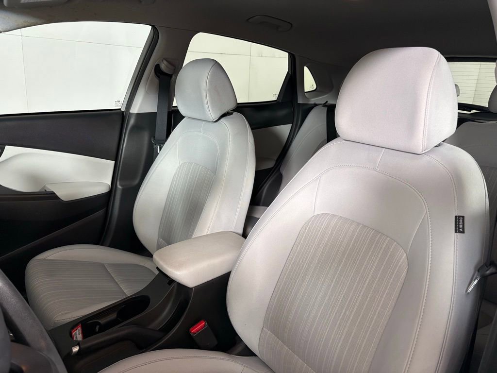 Used 2023 Hyundai Kona SEL image 18