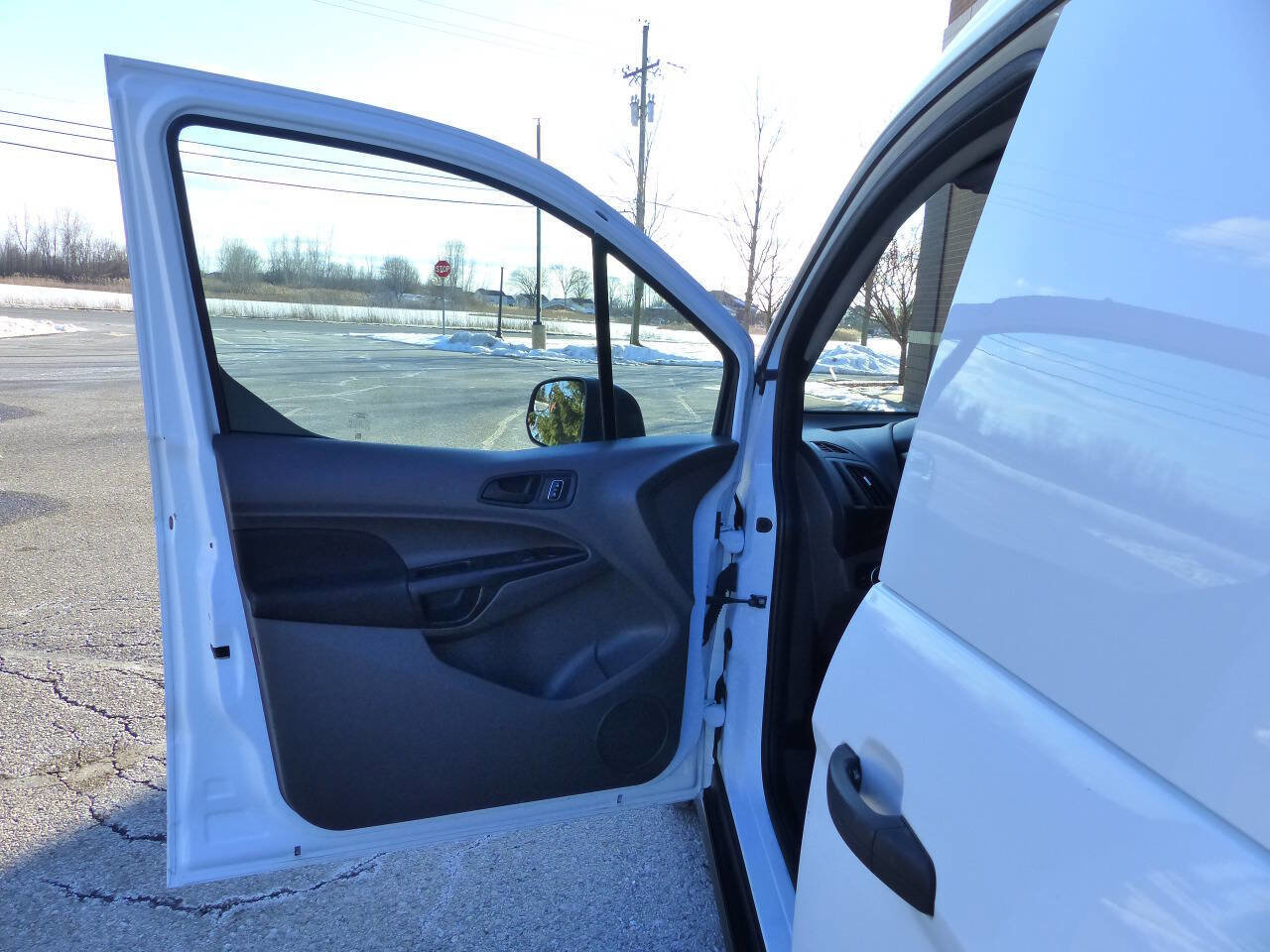 Used 2020 Ford Transit Connect XL image 16