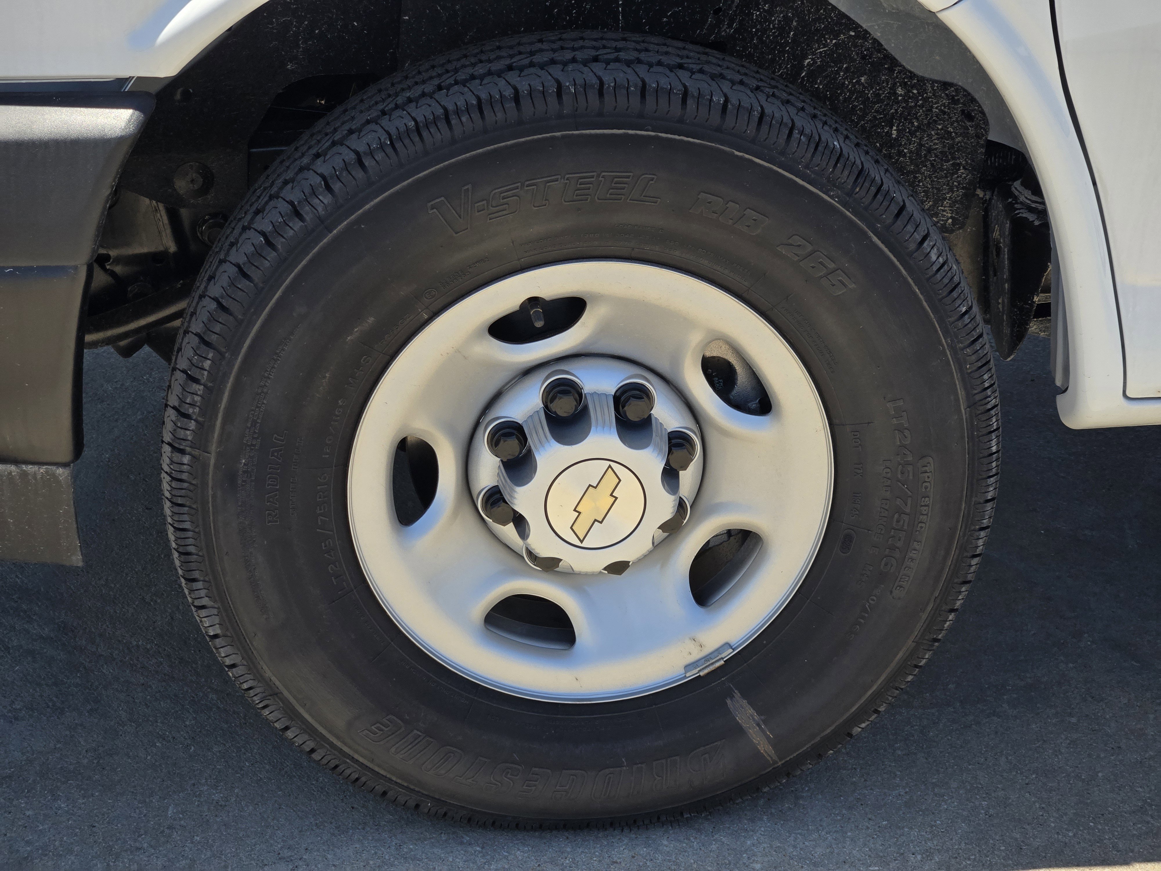 New 2025 Chevrolet Express 2500 w/ Driver Convenience Package image 8