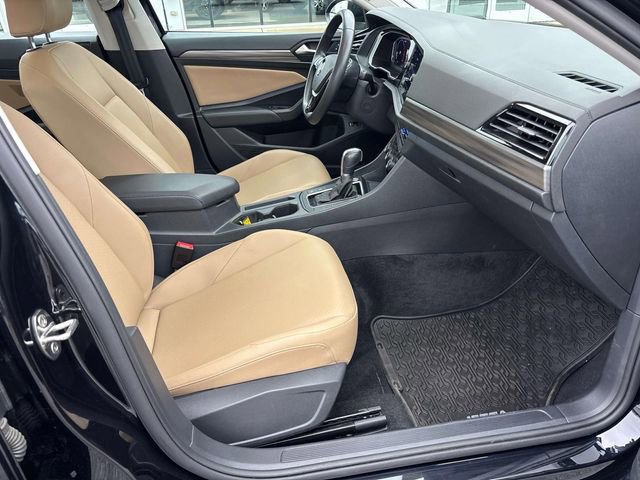 Used 2019 Volkswagen Jetta SEL image 16