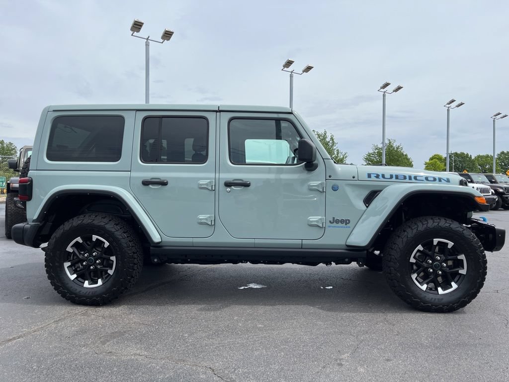 Used 2024 Jeep Wrangler Unlimited Rubicon 4xe AWD/4WD image 52