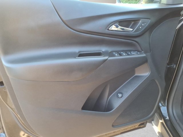 Used 2023 Chevrolet Equinox LT FWD image 13