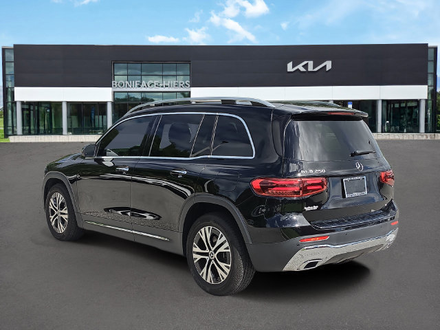 Used 2024 Mercedes-Benz GLB 250 image 3