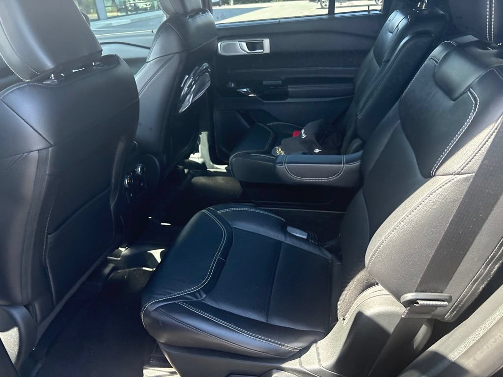 Used 2023 Ford Explorer ST w/ Equipment Group 401A AWD/4WD image 8