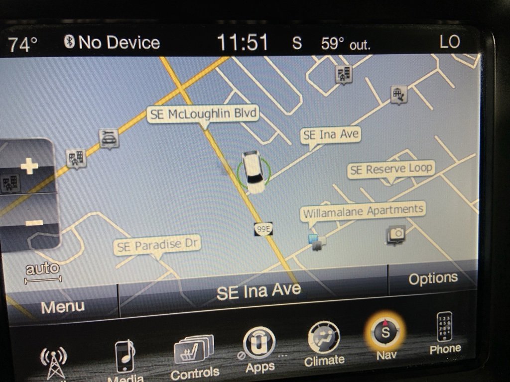 Used 2018 Jeep Cherokee Trailhawk w/ Quick Order Package 27L image 12