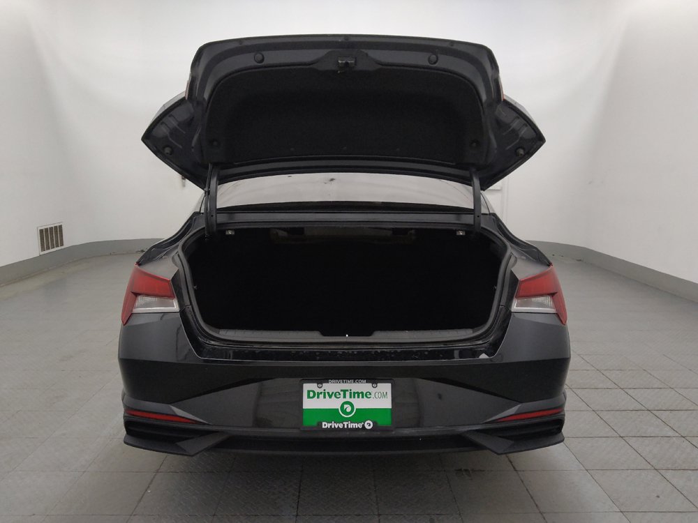Used 2022 Hyundai Elantra SEL w/ Convenience Package FWD image 29