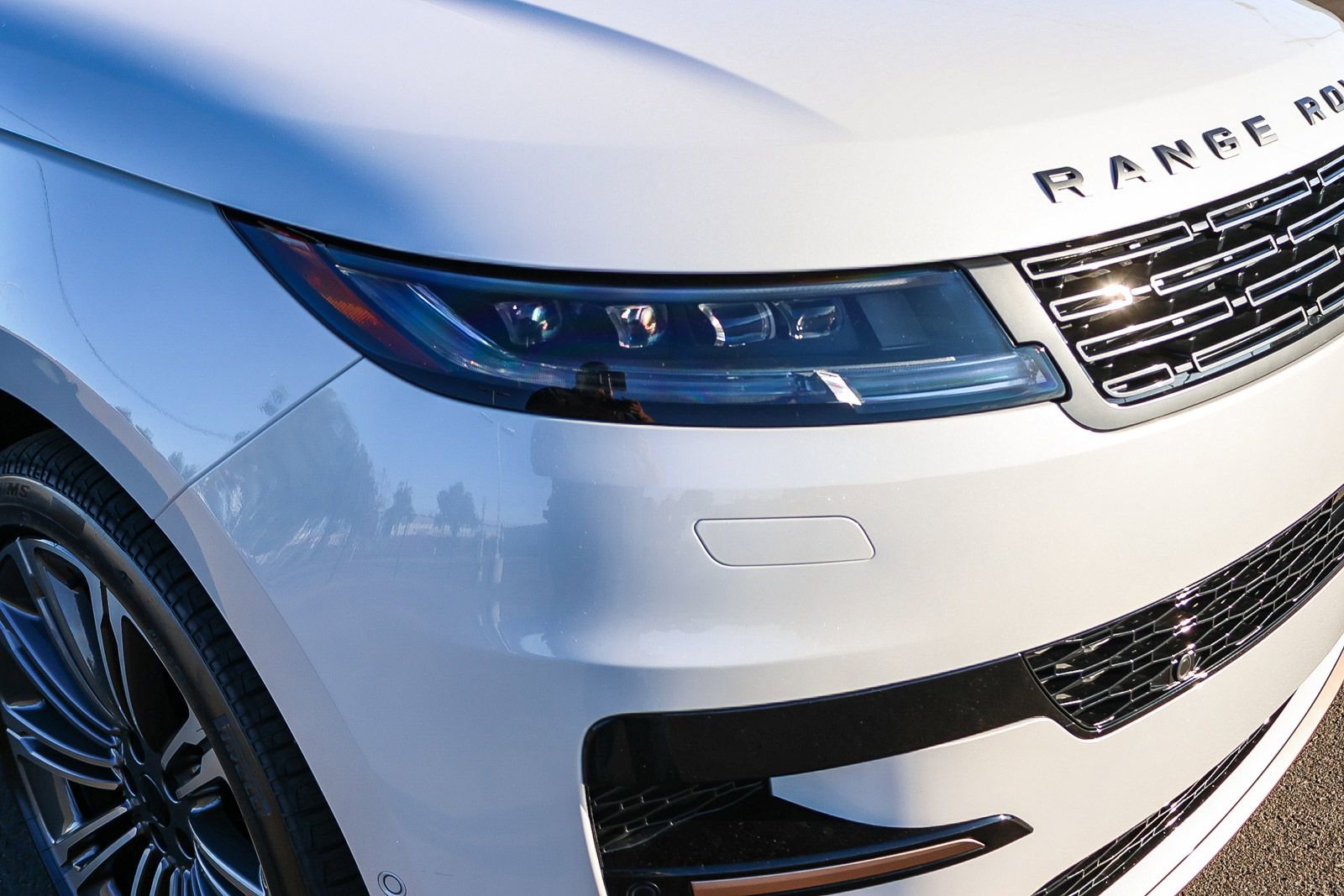 New 2026 Land Rover Range Rover Sport Dynamic SE image 15