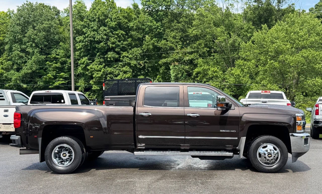Used 2018 Chevrolet Silverado 3500 LTZ w/ Duramax Plus Package RWD image 3