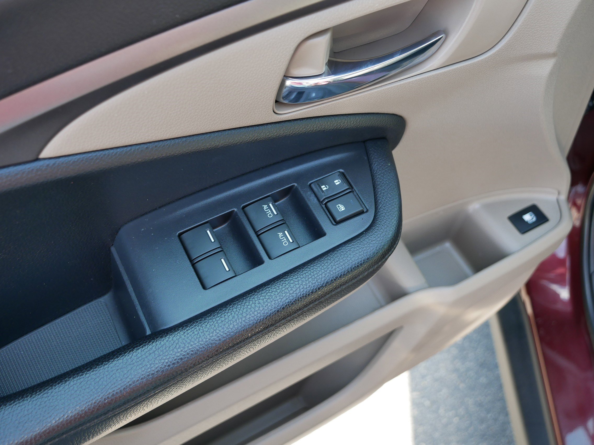 Used 2020 Honda Pilot EX image 19
