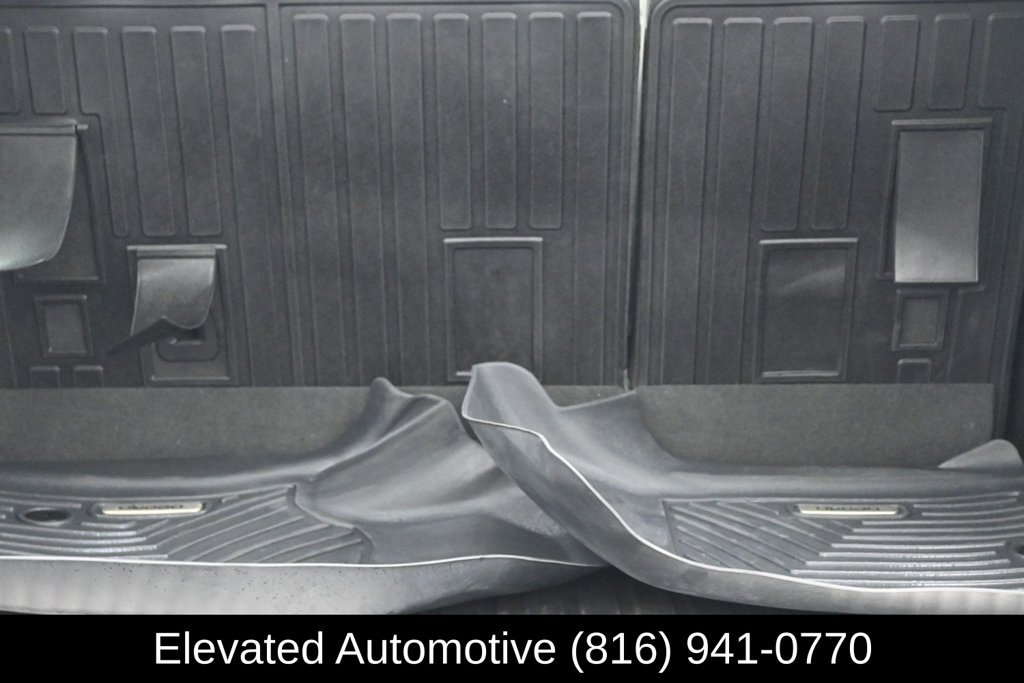 Used 2023 Chevrolet Tahoe Premier w/ Premium Package 2 RWD image 15