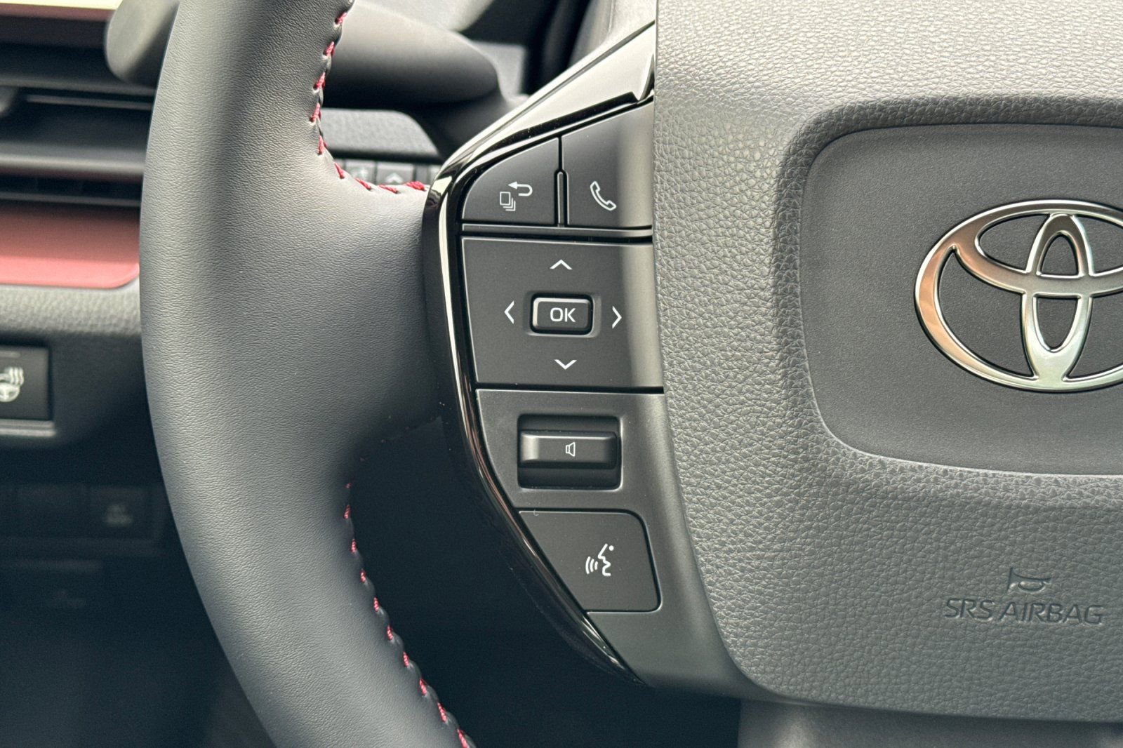 New 2026 Toyota Prius Plug-In Hybrid image 27