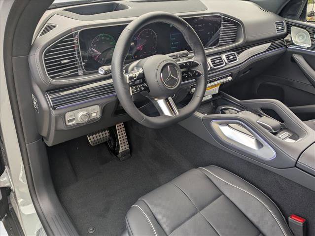 New 2026 Mercedes-Benz GLS 580 4MATIC image 3