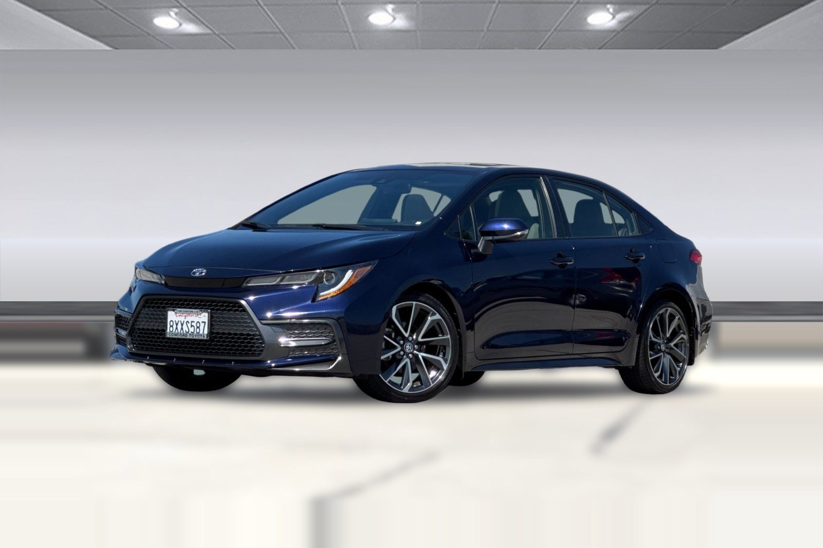 Used 2022 Toyota Corolla SE w/ SE Premium Package FWD image 22