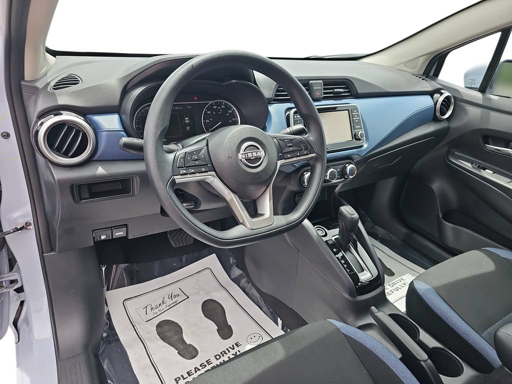 Used 2025 Nissan Versa SV w/ Trunk Package FWD image 16