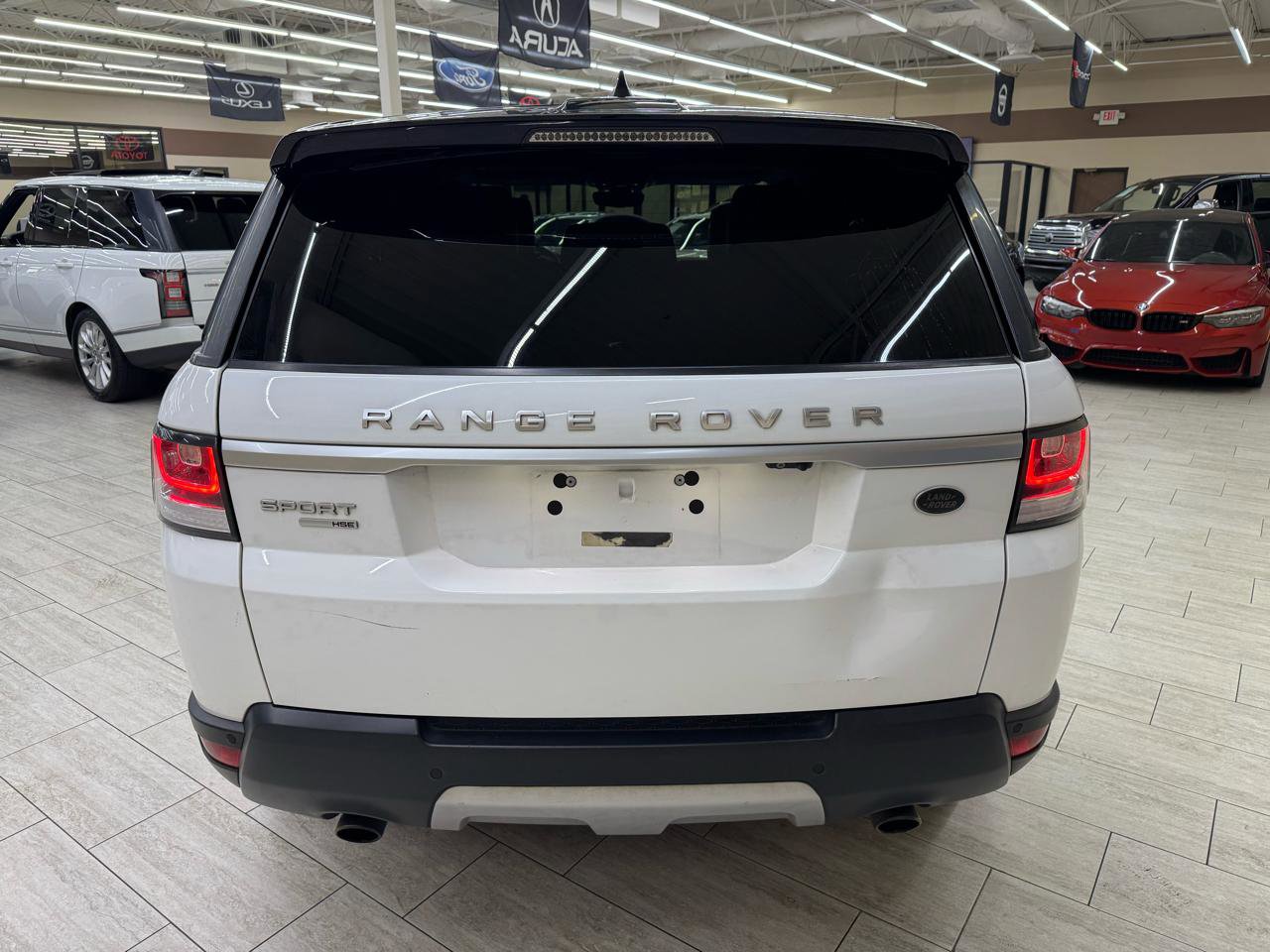 Used 2017 Land Rover Range Rover Sport HSE AWD/4WD image 8