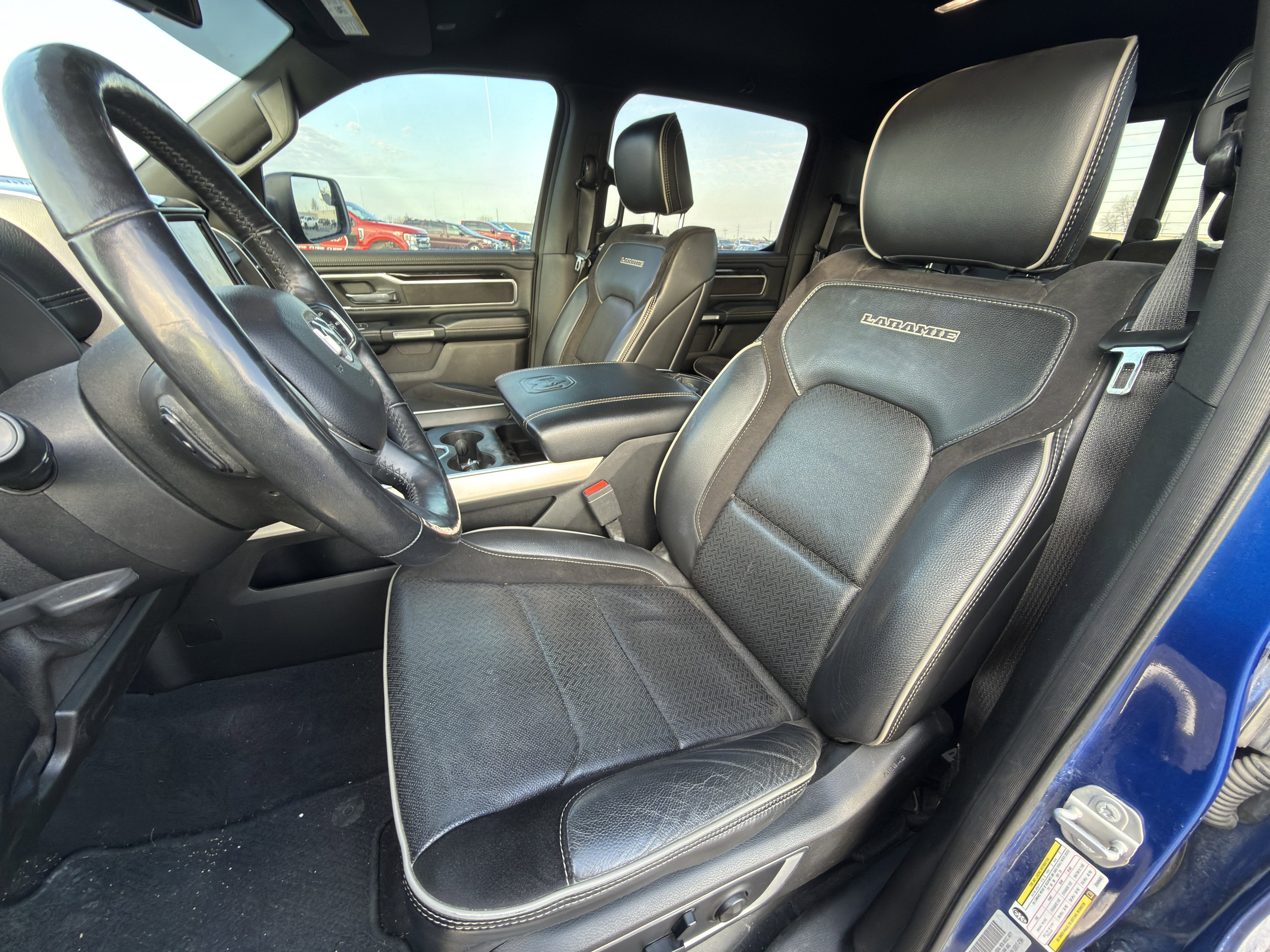 Used 2019 RAM 1500 Laramie w/ Sport Appearance Package image 10