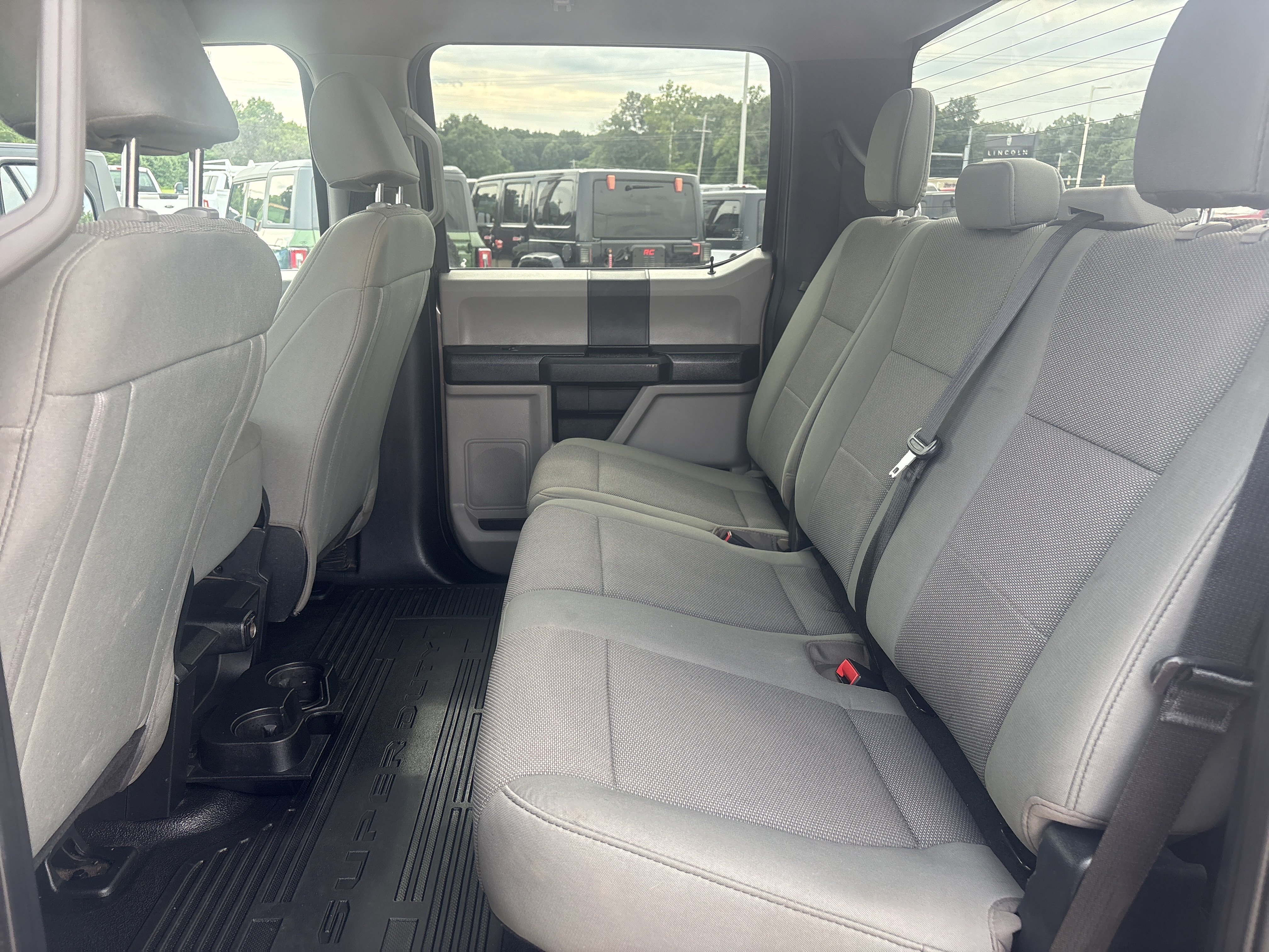 Used 2021 Ford F250 XL w/ STX Appearance Package AWD/4WD image 8