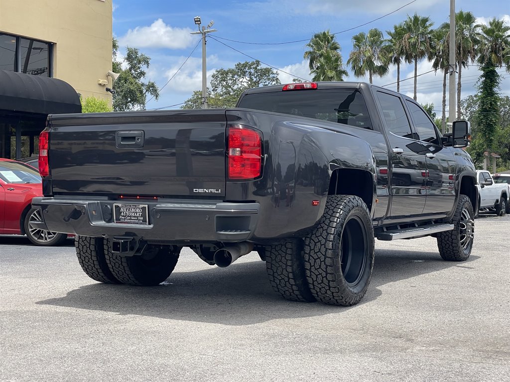 Used 2015 GMC Sierra 3500 Denali w/ Duramax Plus Package image 21