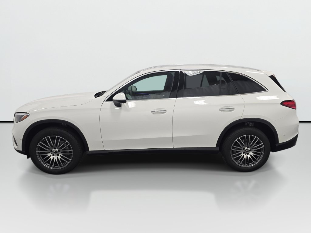 New 2026 Mercedes-Benz GLC 300 4MATIC image 2