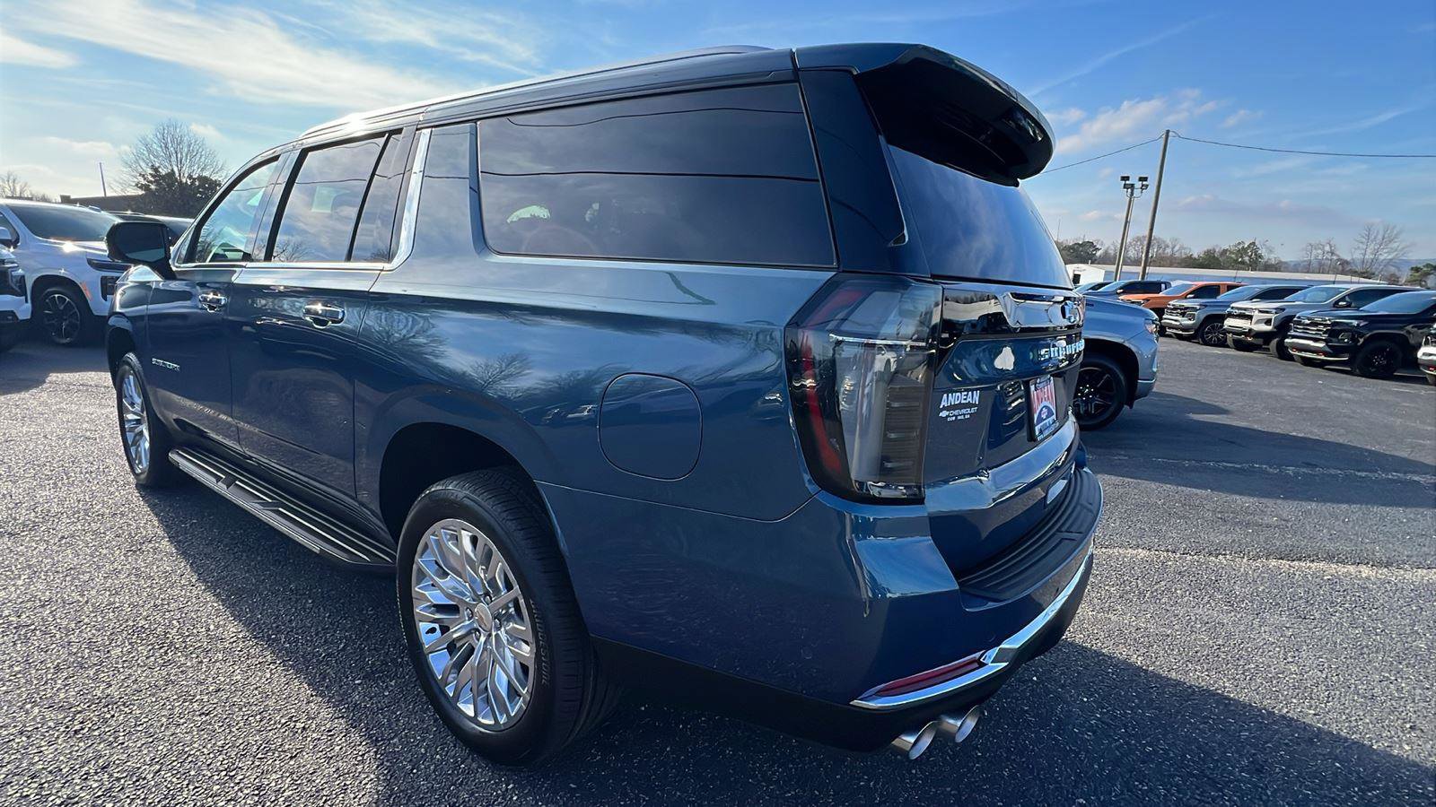 New 2026 Chevrolet Suburban Premier w/ Sun And Tow Package image 7