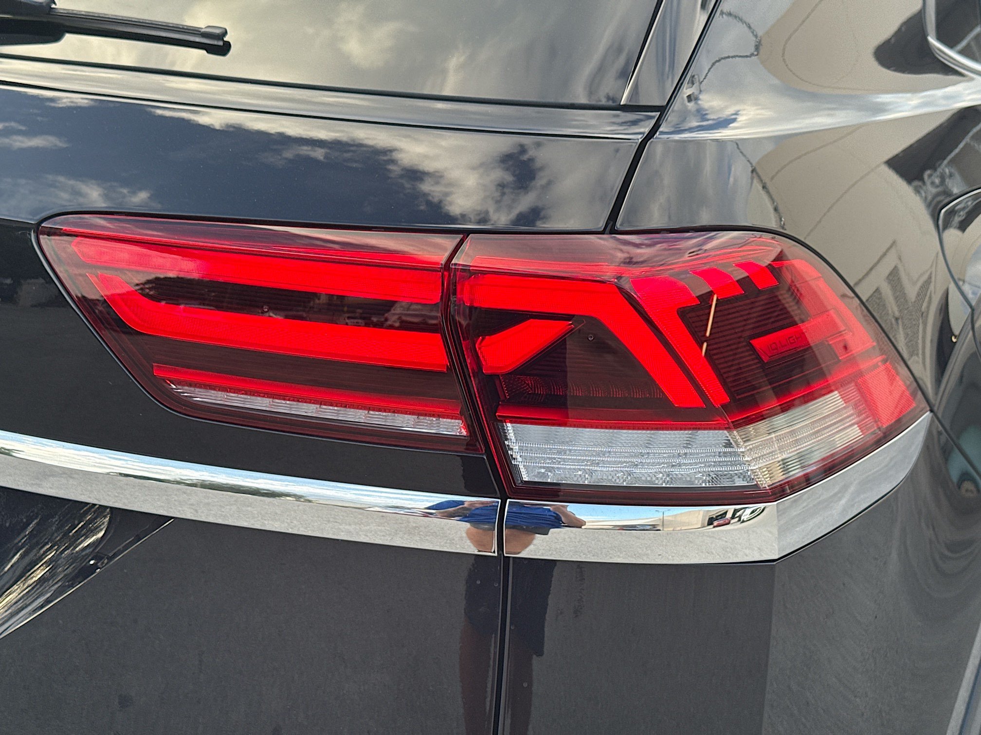 Used 2022 Volkswagen Atlas Cross Sport SE w/ Panoramic Sunroof Package AWD/4WD image 28