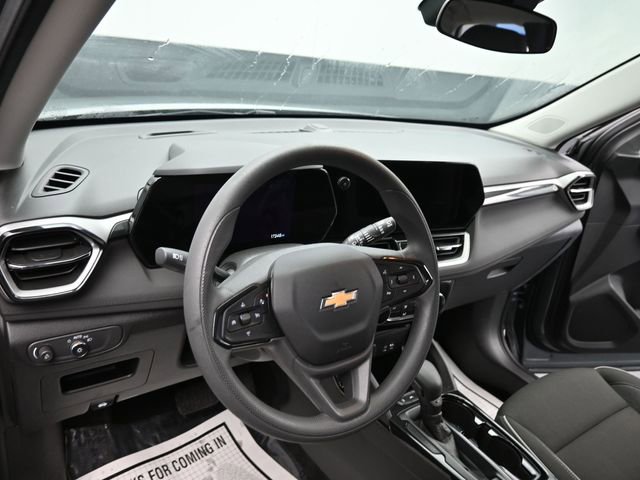 Used 2025 Chevrolet TrailBlazer LT image 13