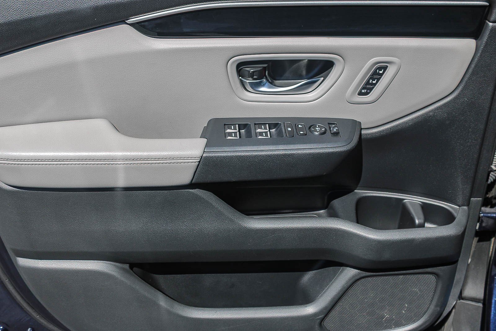 Used 2024 Honda Pilot Touring image 21