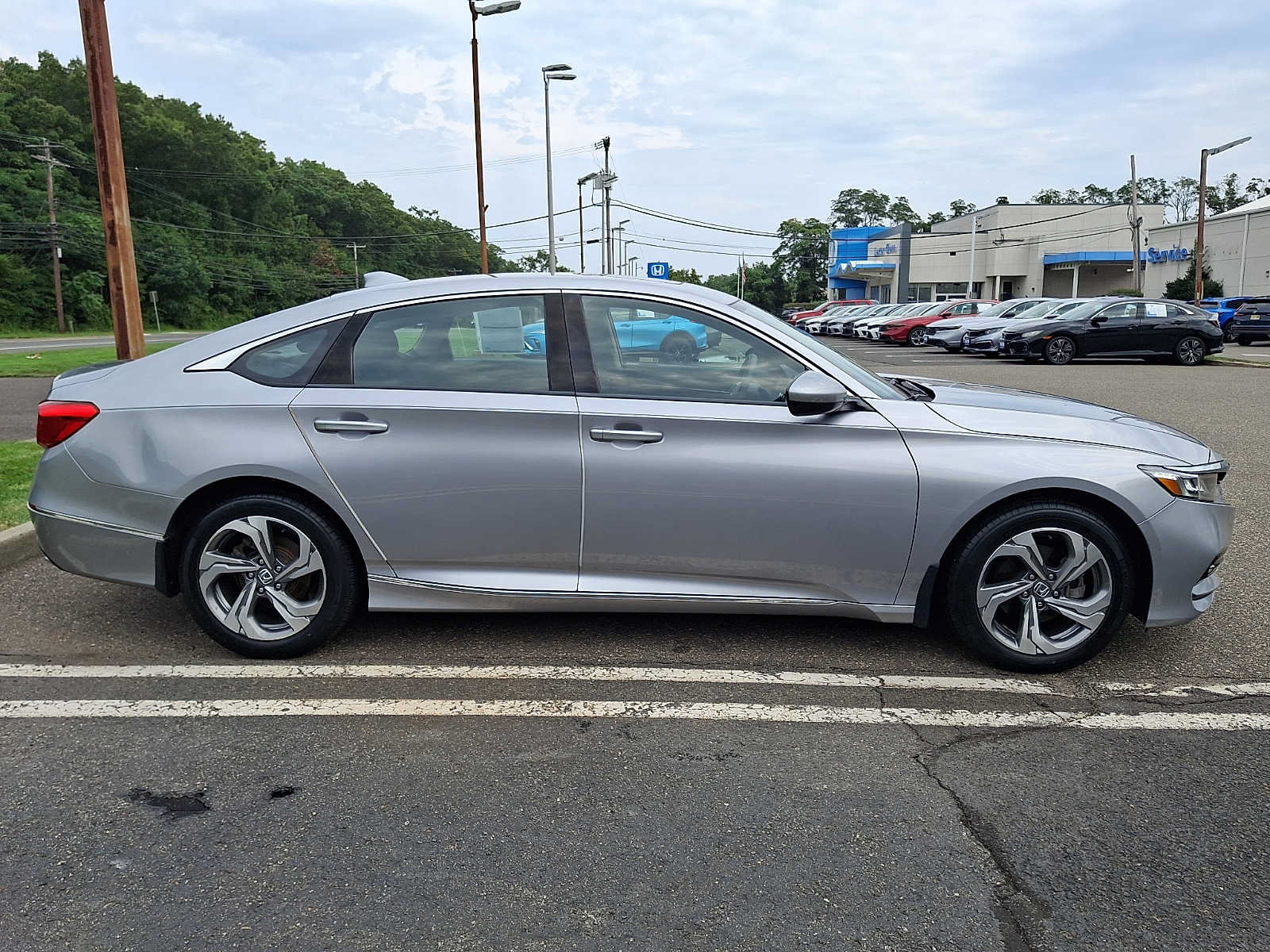 Certified 2020 Honda Accord EX image 7