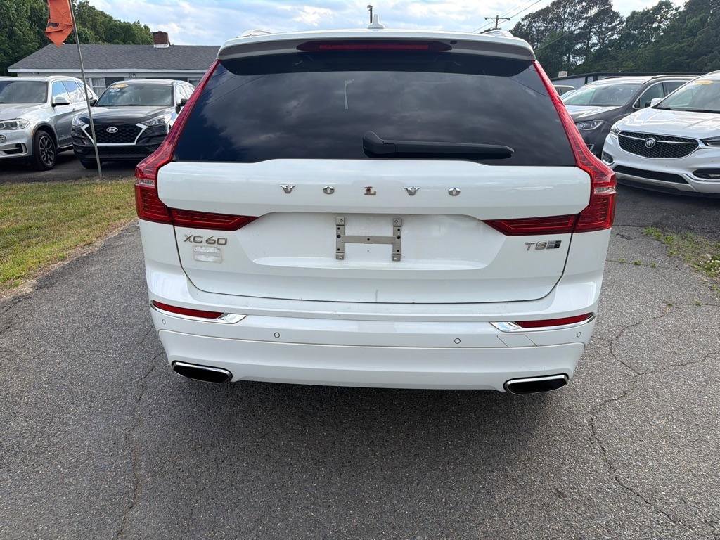 Used 2018 Volvo XC60 T8 Inscription w/ Luxury Seat Package AWD/4WD image 10