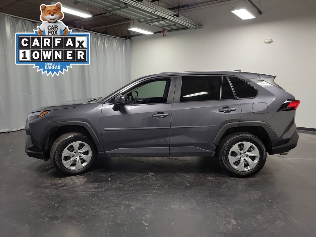 Used 2023 Toyota RAV4 LE image 5