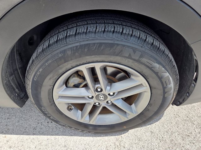 Used 2018 Hyundai Santa Fe Sport FWD image 21