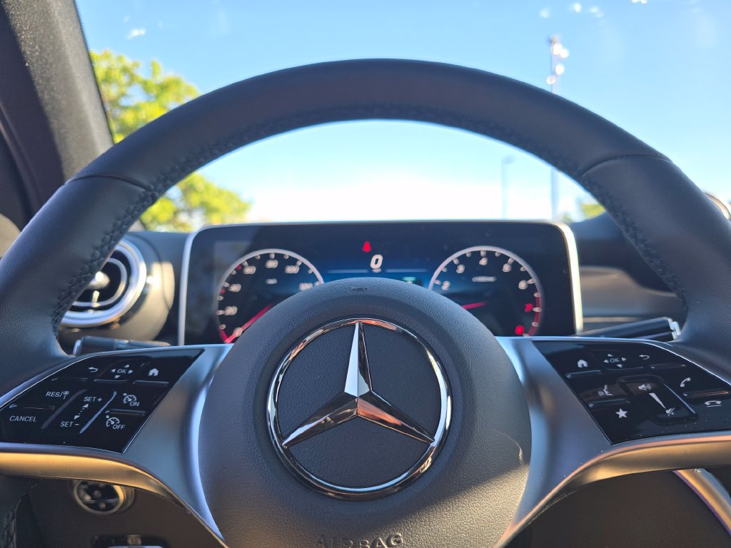 Certified 2026 Mercedes-Benz GLC 300 4MATIC image 29